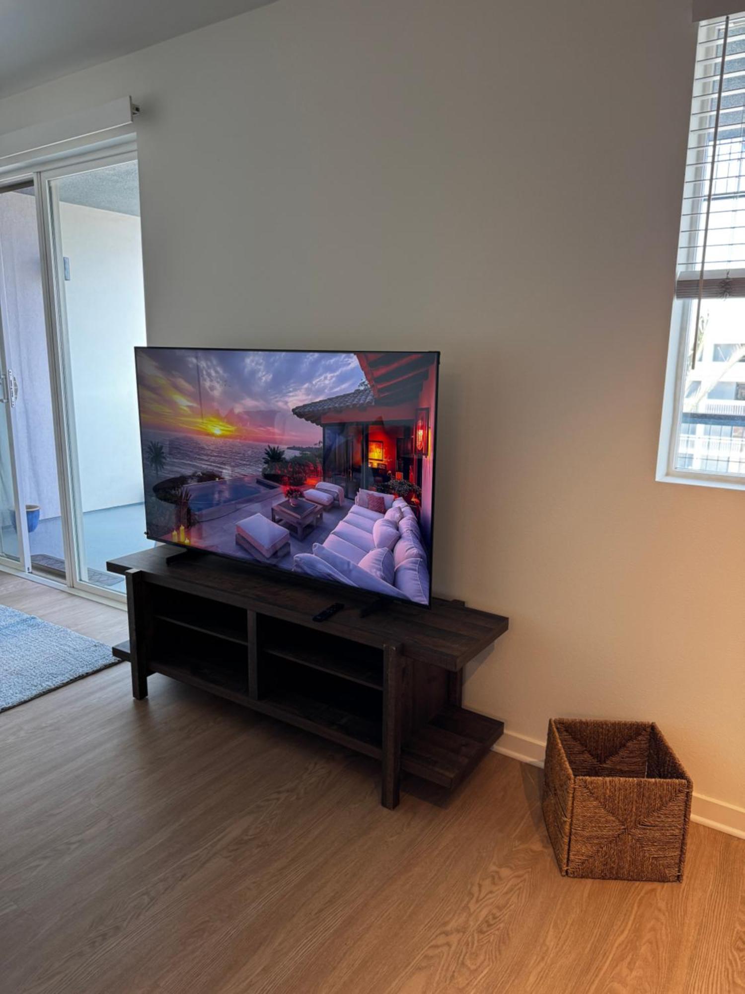 The Iris-Modern 3Bd In The Heart Of Marina Del Rey-Pool,Gym,Jacuzzi-Near Lax Apartment *