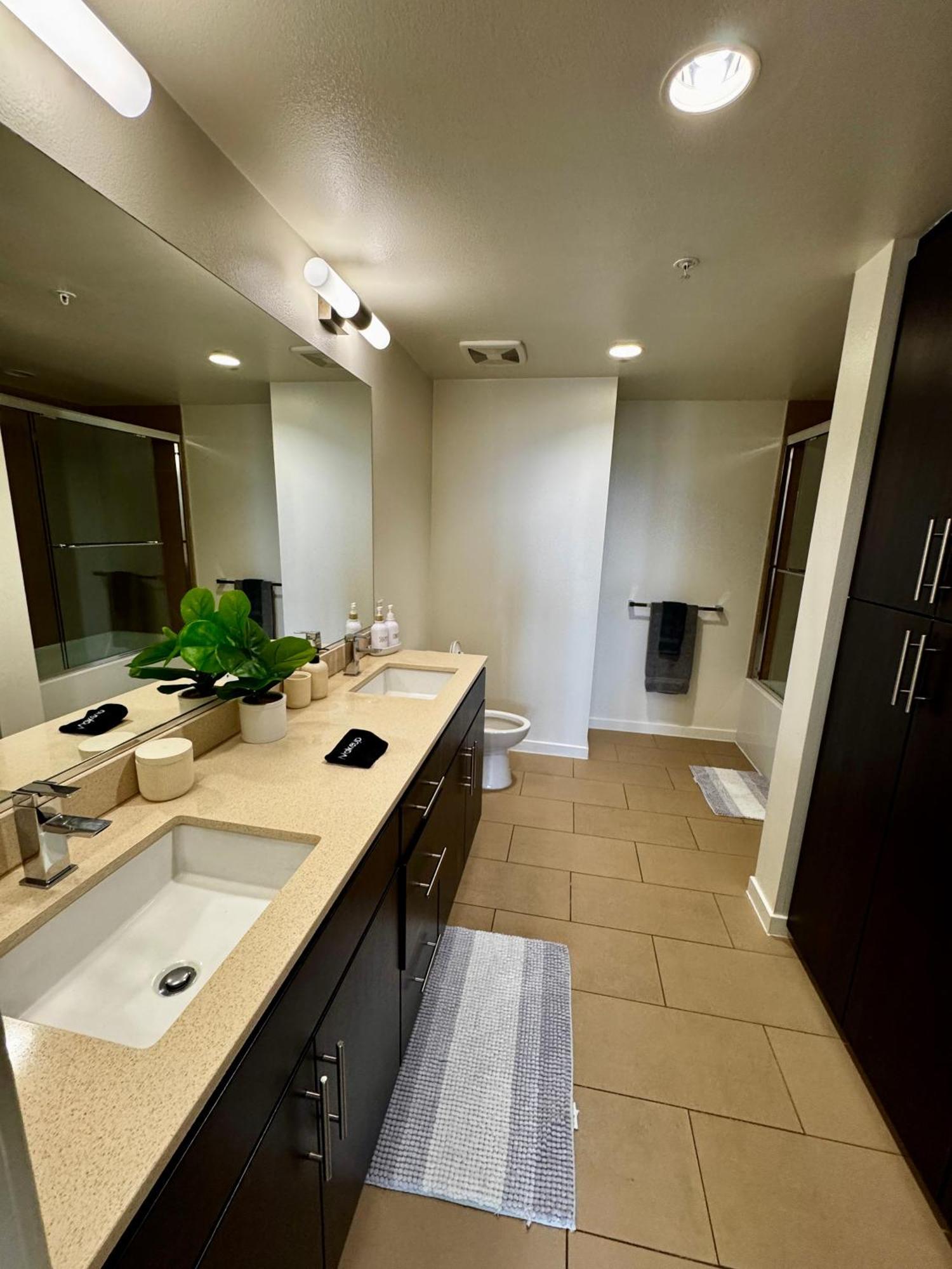 Apartment The Iris-Modern 3Bd In The Heart Of Marina Del Rey-Pool,Gym,Jacuzzi-Near Lax Los Angeles